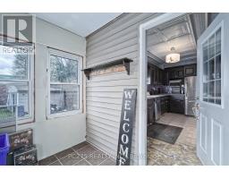 179 QUEEN STREET E - 4