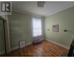 16 ARTHUR STREET - 4