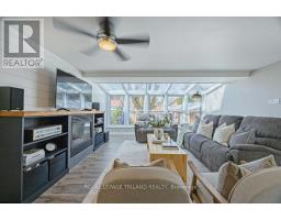 1366 LANGMUIR AVENUE - 21