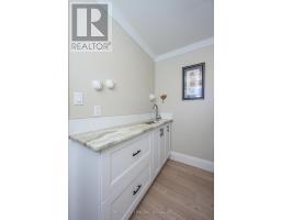 21584 HIGHBURY AVENUE N - 10