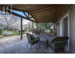 21584 HIGHBURY AVENUE N - 39