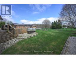 21584 HIGHBURY AVENUE N - 44