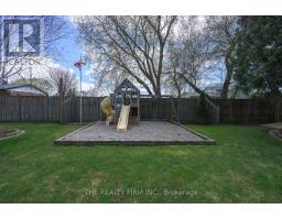 21584 HIGHBURY AVENUE N - 45