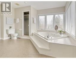 110 WHITEACRES DRIVE - 31