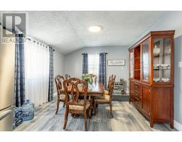 52 PRINCESS AVENUE - 18