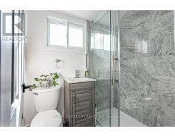 52 PRINCESS AVENUE - 21