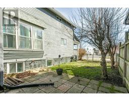 52 PRINCESS AVENUE - 30