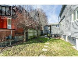 52 PRINCESS AVENUE - 31