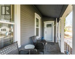 52 PRINCESS AVENUE - 35