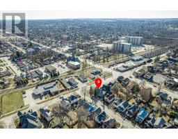 52 PRINCESS AVENUE - 38