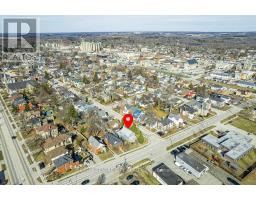 52 PRINCESS AVENUE - 40