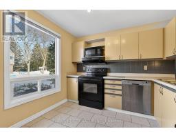 3 - 80 ACORN CRESCENT - 6