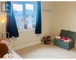 878 ZAIFMAN CIRCLE - 20