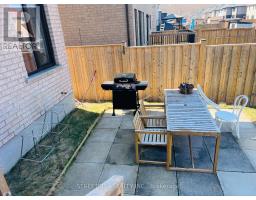 878 ZAIFMAN CIRCLE - 32