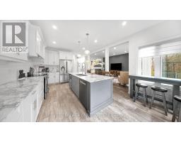 949 BLYTHWOOD ROAD - 14