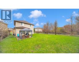 949 BLYTHWOOD ROAD - 40