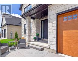 124 OPTIMIST DRIVE - 4