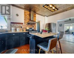 229 ERIE ST. STREET S - 12