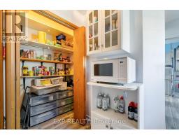 229 ERIE ST. STREET S - 13