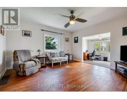 229 ERIE ST. STREET S - 21