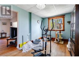 229 ERIE ST. STREET S - 25