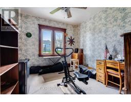 229 ERIE ST. STREET S - 32