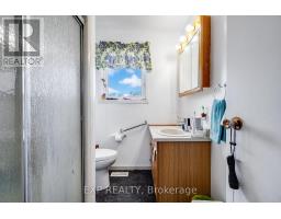 229 ERIE ST. STREET S - 36