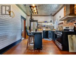 229 ERIE ST. STREET S - 8