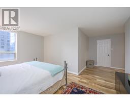 502 - 500 TALBOT STREET - 26