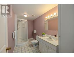 24 SIFTON DRIVE - 25