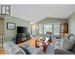 24 SIFTON DRIVE - 5