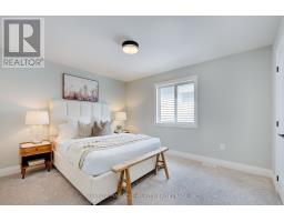 1685 BRAYFORD AVENUE - 23