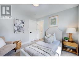 1685 BRAYFORD AVENUE - 27