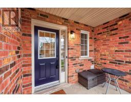 932 SILVERFOX CRESCENT - 2