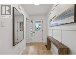 932 SILVERFOX CRESCENT - 3