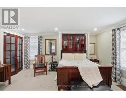 441 WOODMAN AVENUE - 25