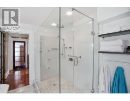 441 WOODMAN AVENUE - 29