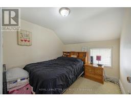 570 ELM STREET - 24