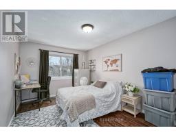 14 - 700 OSGOODE DRIVE - 22
