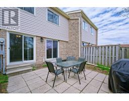 14 - 700 OSGOODE DRIVE - 32
