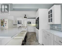 174 IROQUOIS AVENUE - 24