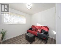 47 APONI CRESCENT - 11