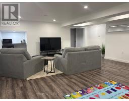 47 APONI CRESCENT - 13