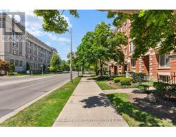 304 - 460 WELLINGTON STREET - 33