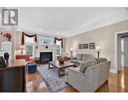 9 - 181 SKYLINE AVENUE - 10