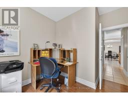 9 - 181 SKYLINE AVENUE - 22