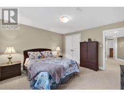 9 - 181 SKYLINE AVENUE - 33