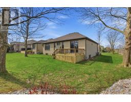 9 - 181 SKYLINE AVENUE - 35