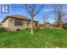 9 - 181 SKYLINE AVENUE - 36