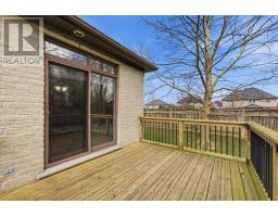 9 - 181 SKYLINE AVENUE - 38